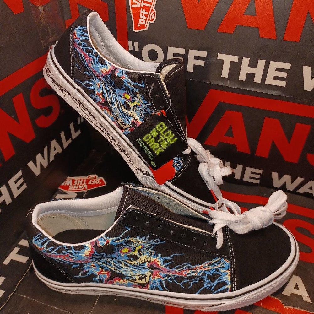 Vans Men's 5/Women's 6.5 Old Skool Zap Black/True White VN0A5KRF96C